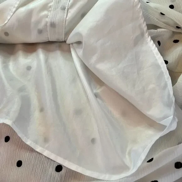 EVERLY Polka Dot Dress in White and Black Size Small - Picture 10 of 13